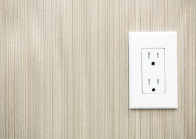 bed bugs hiding in electrical outlets